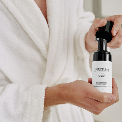 Unicdetox Y Go All-In-One Cleanser Foam, Geles Y Jabones Unicskin - Perfumes Club