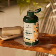 Almond Milk Crema De Ducha 250 Ml