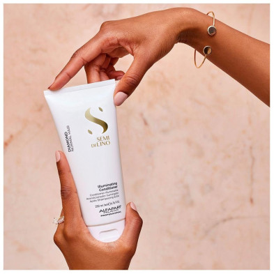 Semi Di Lino Diamond Illuminating Conditioner 200 Ml