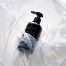 L&apos;Eau Hand And Body Cleansing Gel 240 Ml