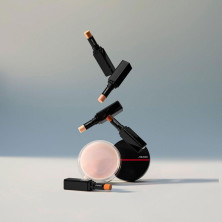 Synchro Skin Invisible Silk Loose Powder Radiant