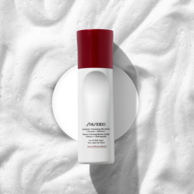 Defend Skincare Complete Cleansing Microfoam 180 Ml